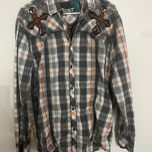 Orange plaid Roar brand shirt!